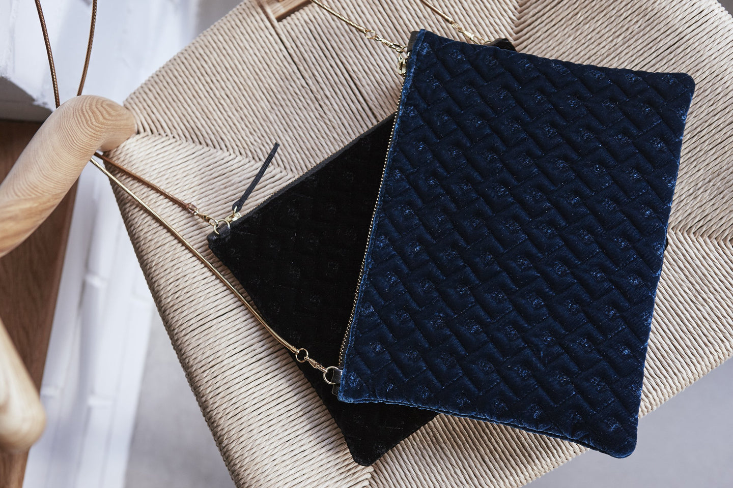 Shoulder Bags